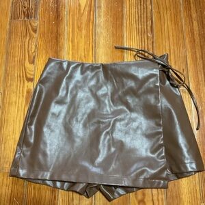 Vegan Leather skorts